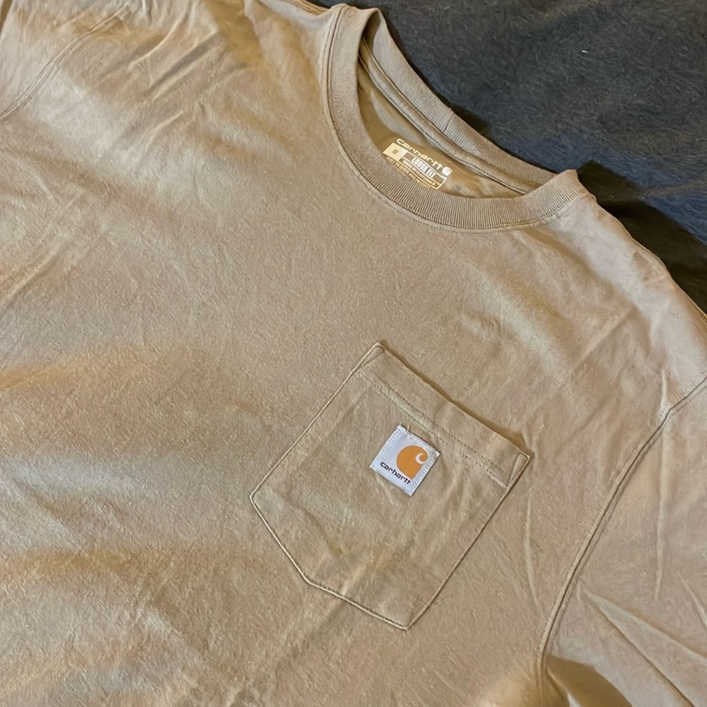 Carhartt Loose Fit pocket t